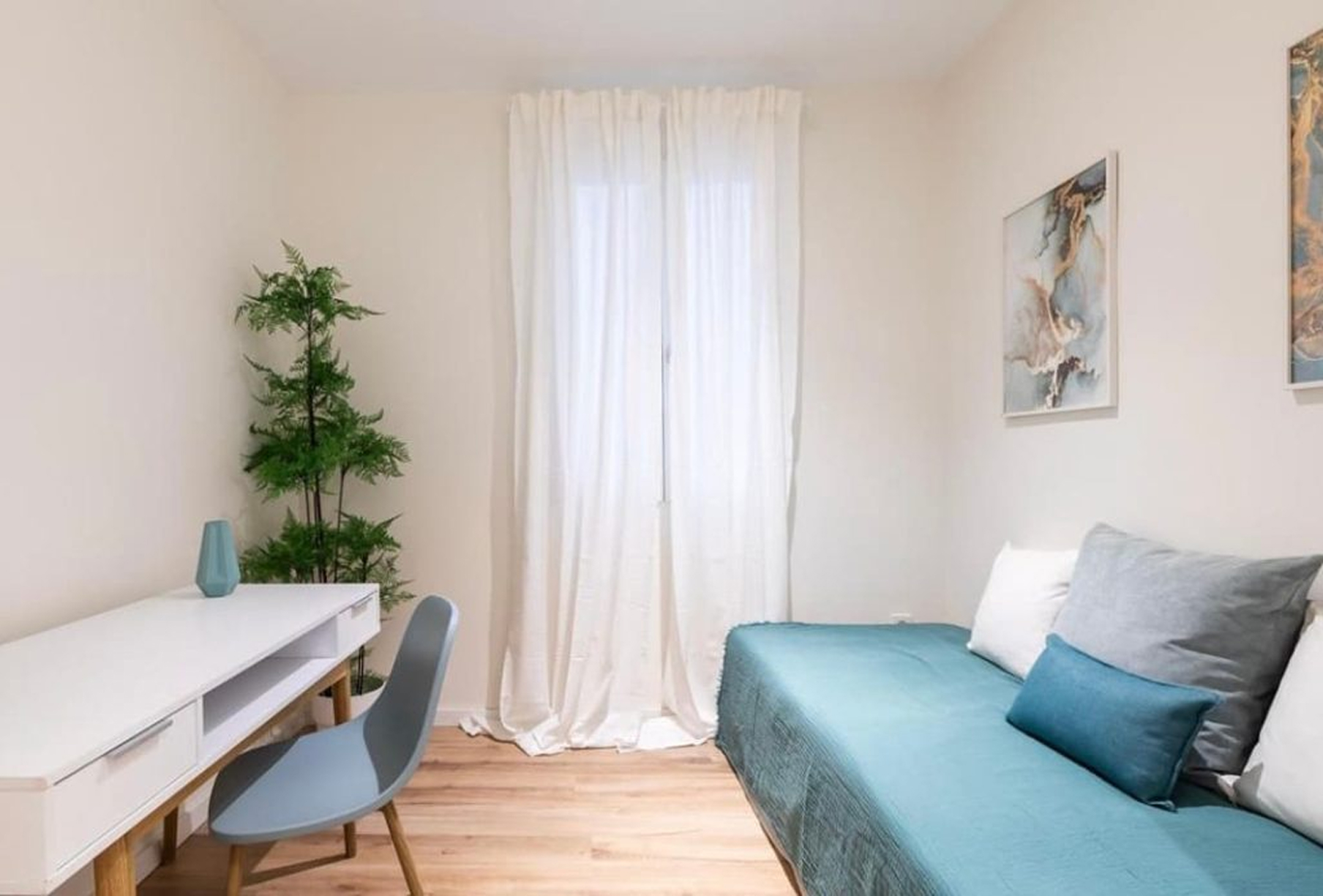 Piso en plena “Finca Roja” 3