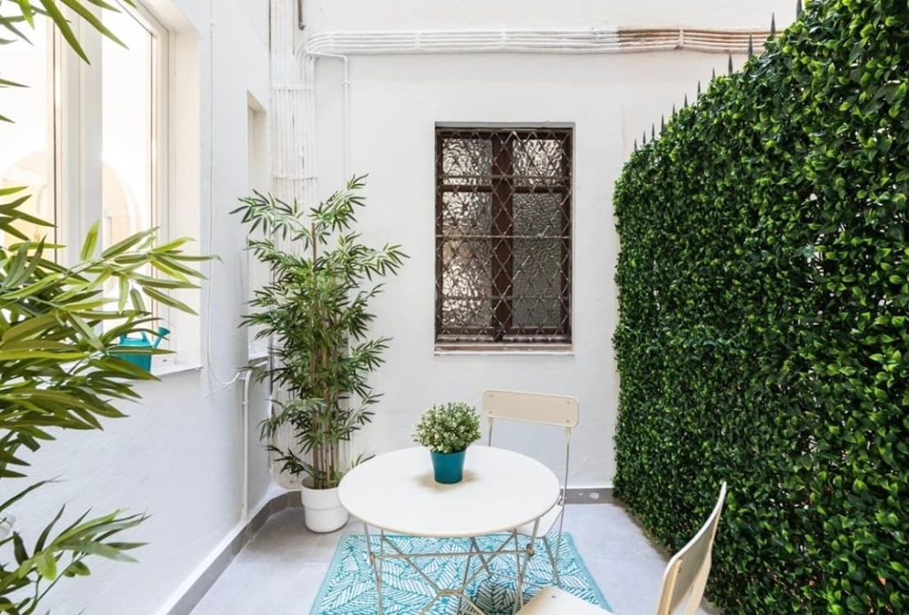 Piso en plena “Finca Roja”