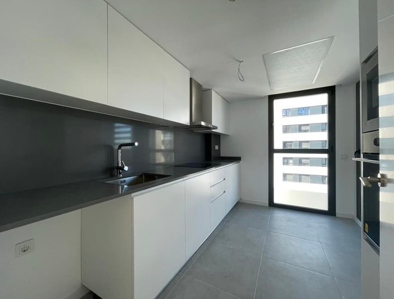 Semi ático con garaje y trastero en Malilla 2