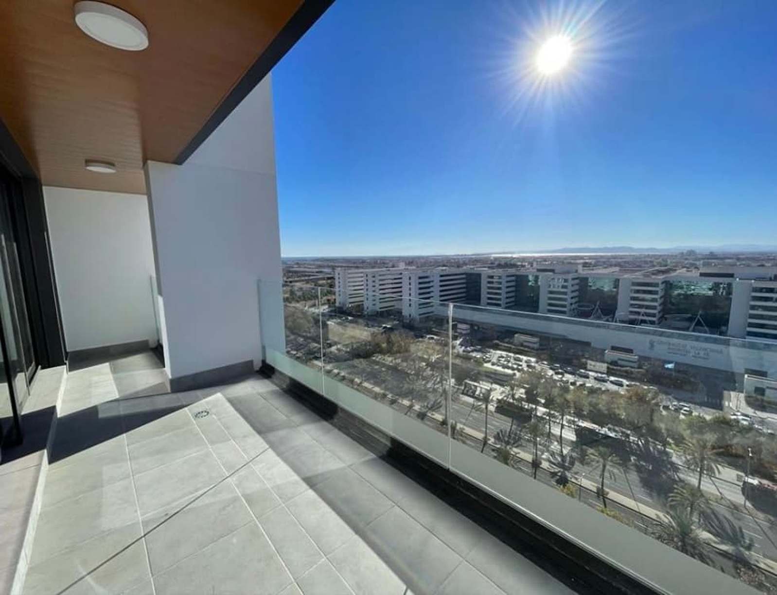 Semi ático con garaje y trastero en Malilla 4